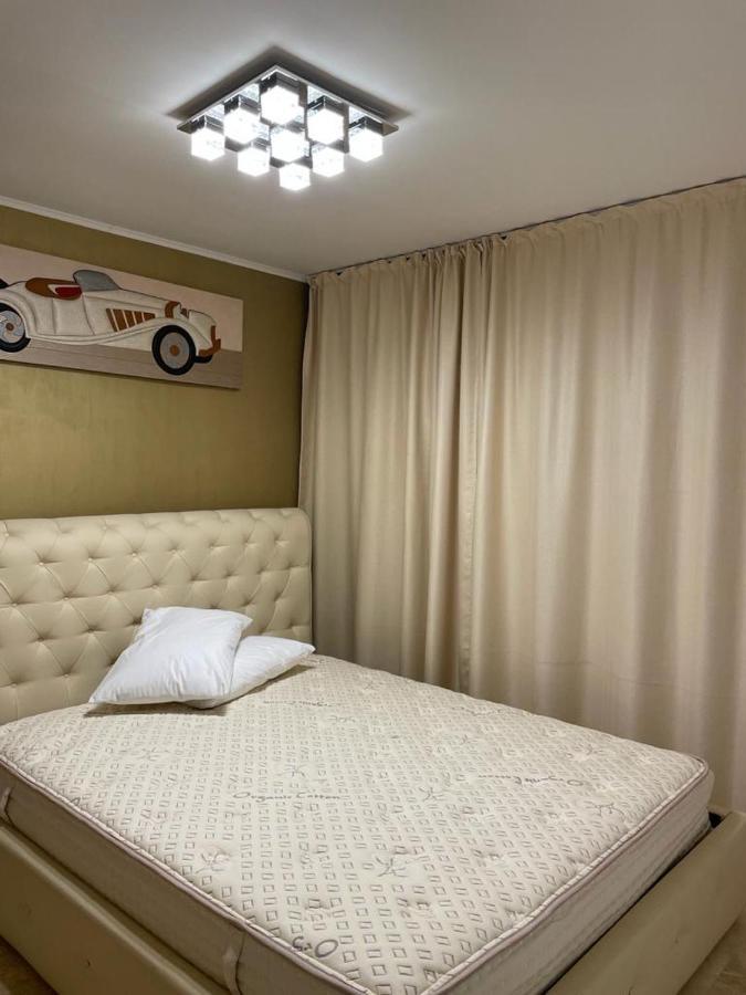 דירות פויאנה ברשוב Apartament Nicolle מראה חיצוני תמונה