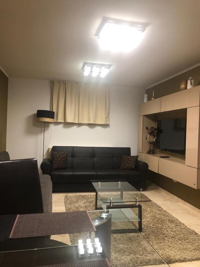 דירות פויאנה ברשוב Apartament Nicolle מראה חיצוני תמונה