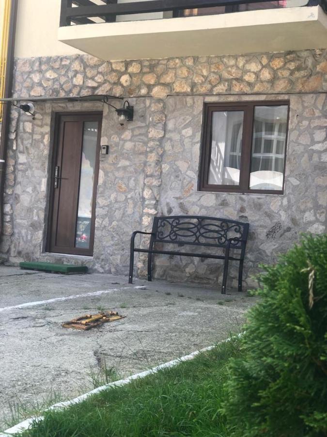 דירות פויאנה ברשוב Apartament Nicolle מראה חיצוני תמונה