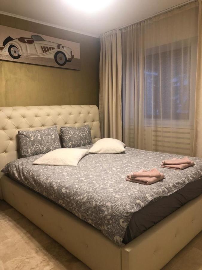 דירות פויאנה ברשוב Apartament Nicolle מראה חיצוני תמונה